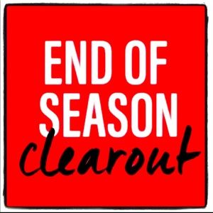 OFFERS // 🍃👠👢🥾👖👚🍃